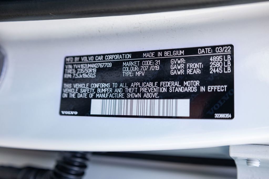 Used 2022 Volvo XC40 T5 R-Design image 32
