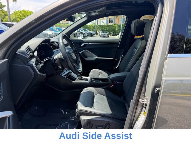 Used 2020 Audi Q3 2.0T Premium w/ Convenience Package AWD/4WD image 11
