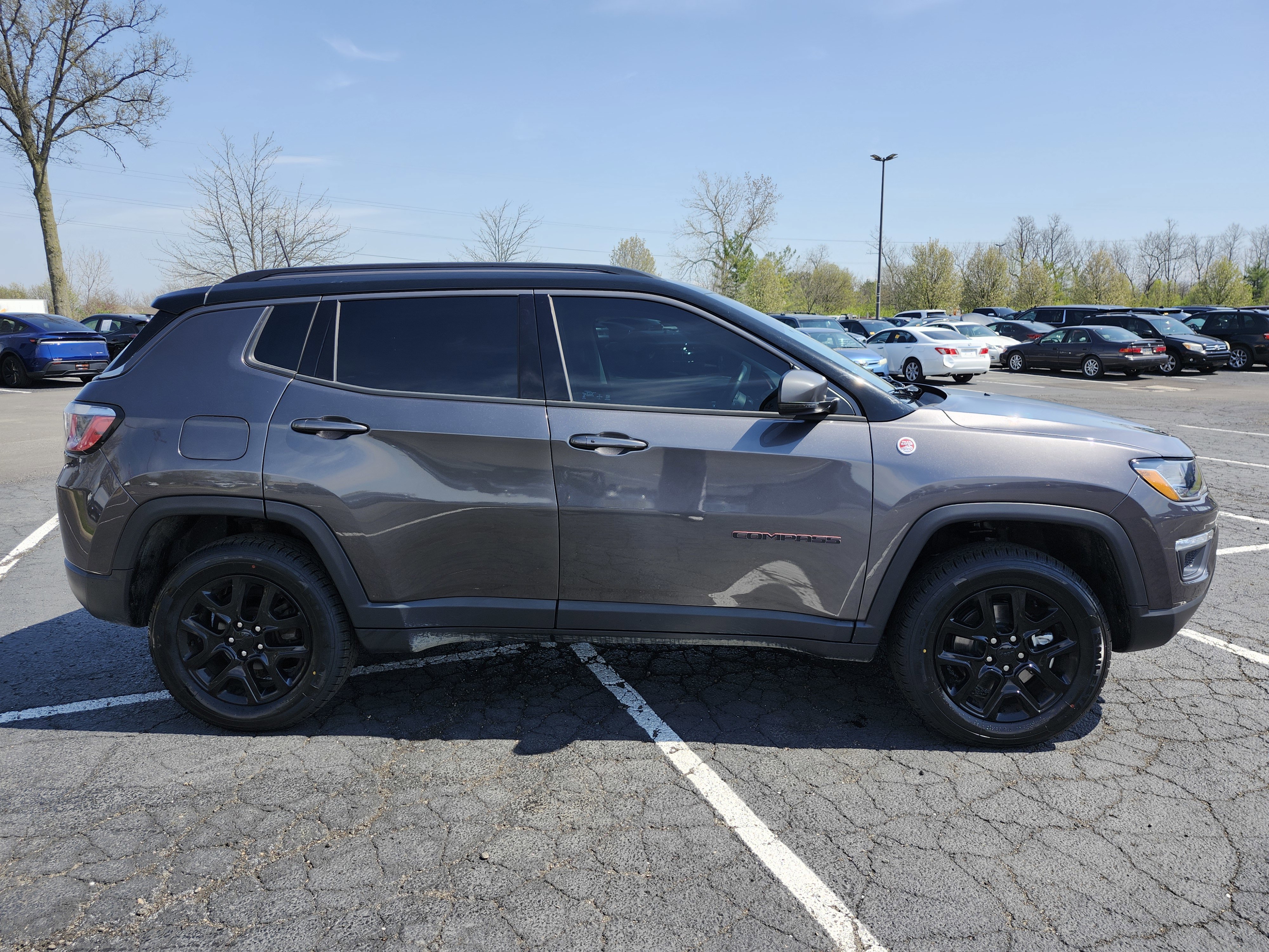 Used 2017 Jeep Compass Trailhawk w/ Leather Interior Group image 16