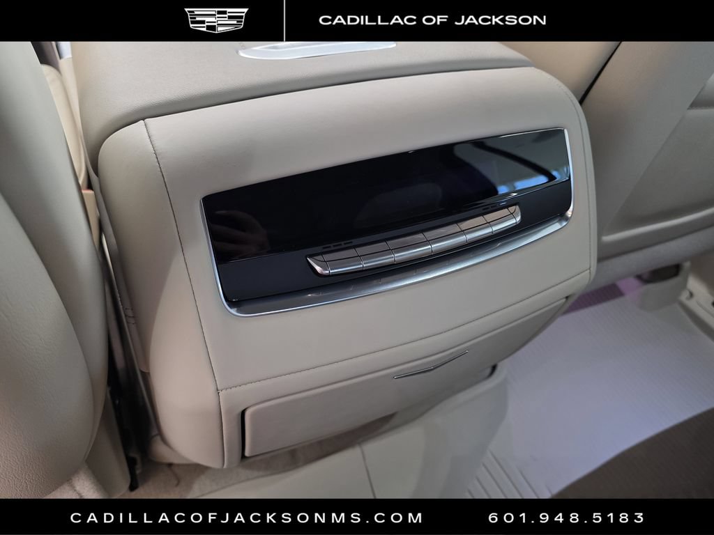 Certified 2026 Cadillac Escalade Platinum Sport w/ LPO, Floor Liner Package AWD/4WD image 27