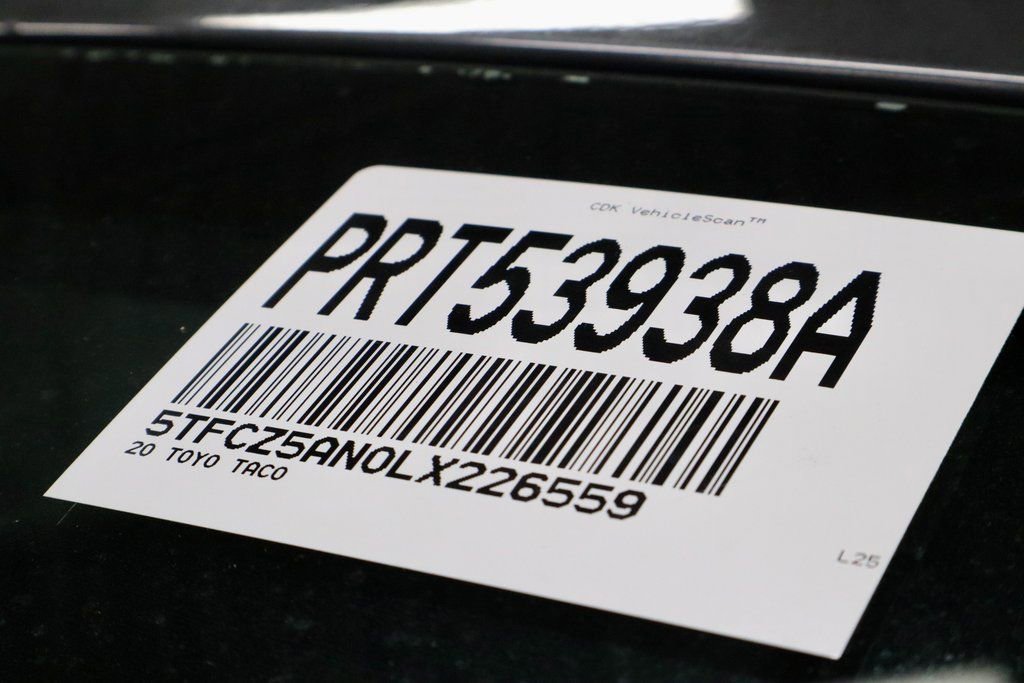 Used 2020 Toyota Tacoma TRD Off-Road w/ Technology Package image 34