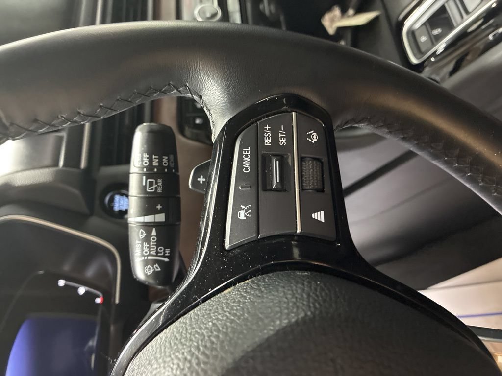 Used 2024 Honda Pilot Elite image 16