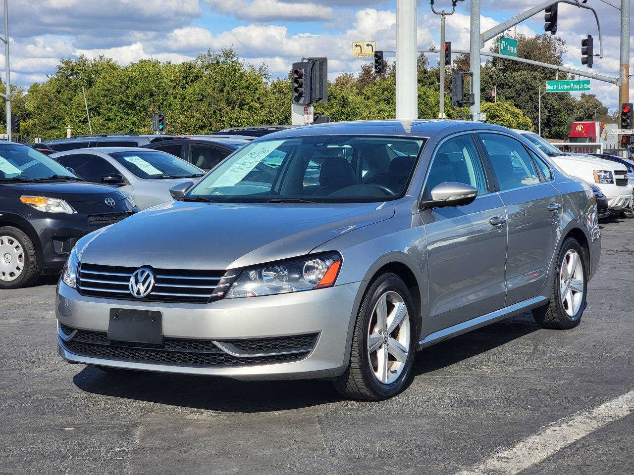 Used 2012 Volkswagen Passat 2.5 SE