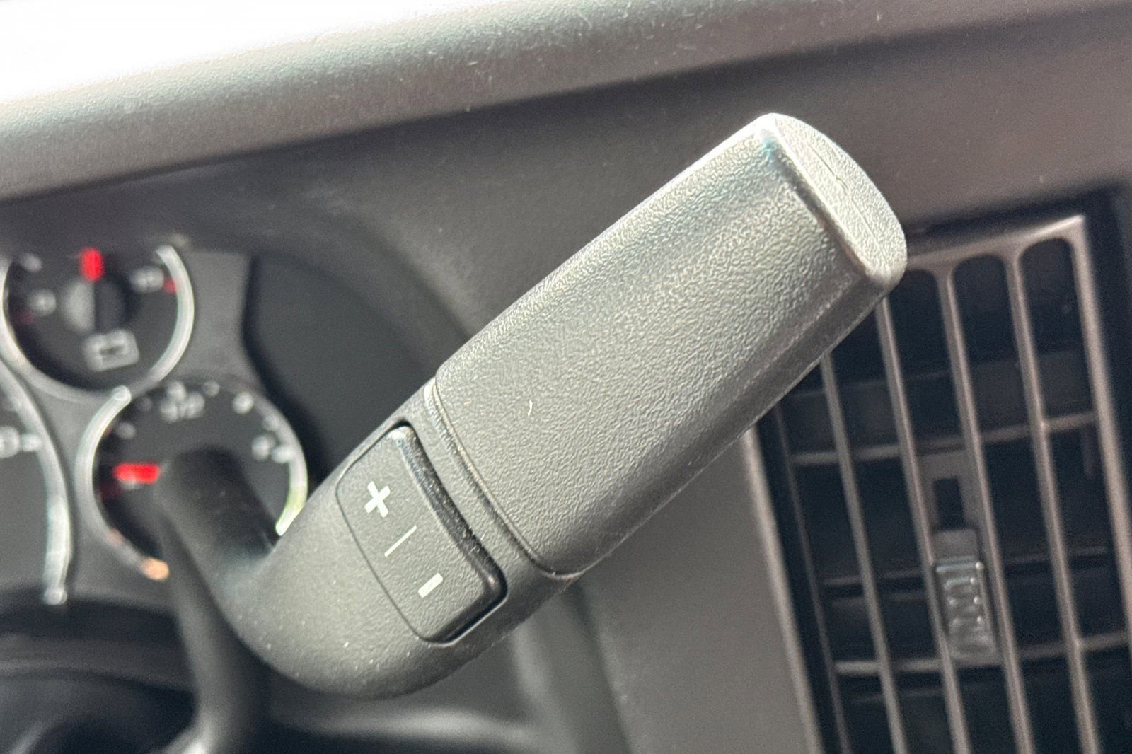 Used 2017 Chevrolet Express 3500 LT w/ LT Preferred Equipment Group image 21