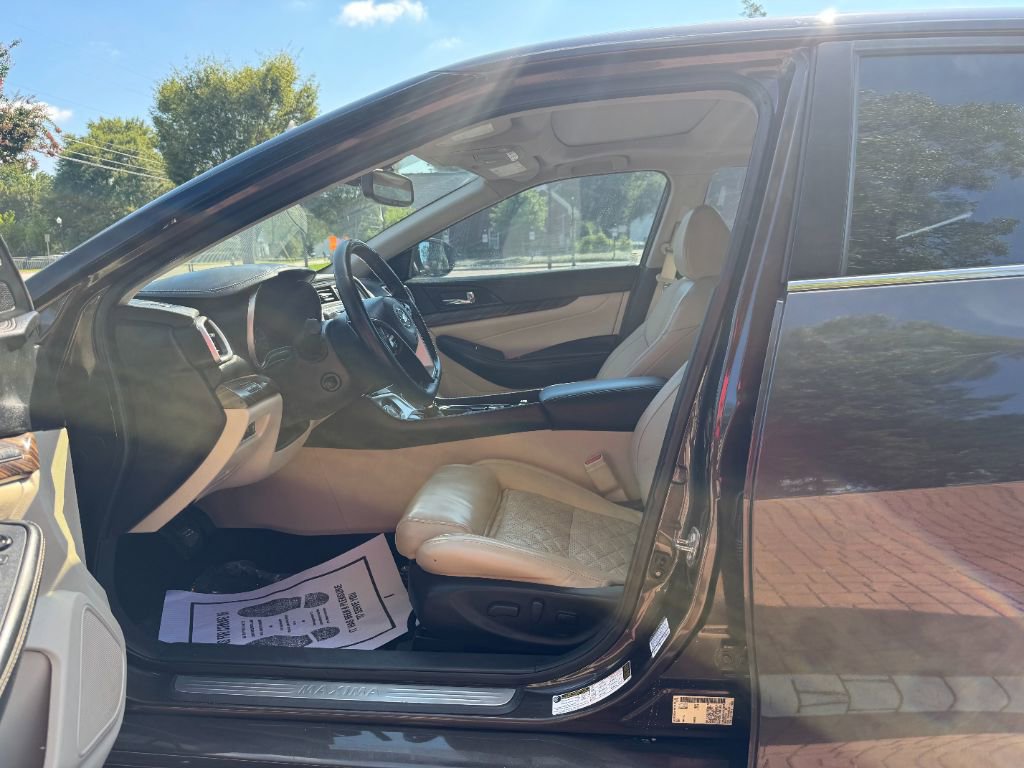 Used 2016 Nissan Maxima Platinum image 8