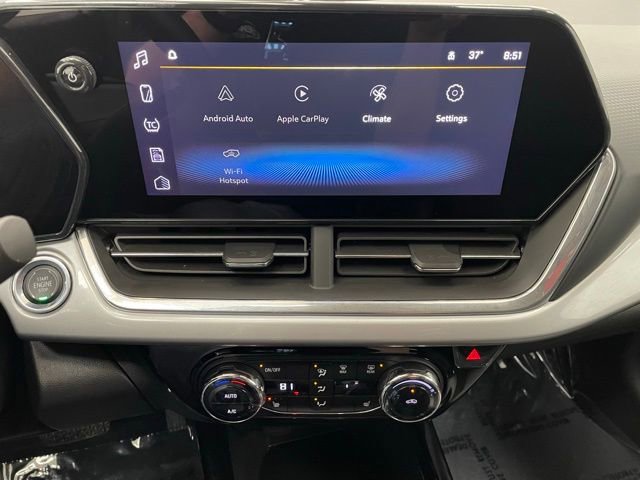 Used 2024 Chevrolet Trax LT w/ Driver Confidence Package image 3