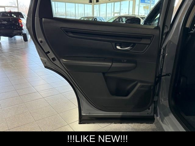 Used 2025 Honda CR-V LX image 21