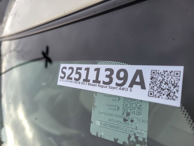 Used 2017 Nissan Rogue Sport SL w/ SL Premium Package image 24