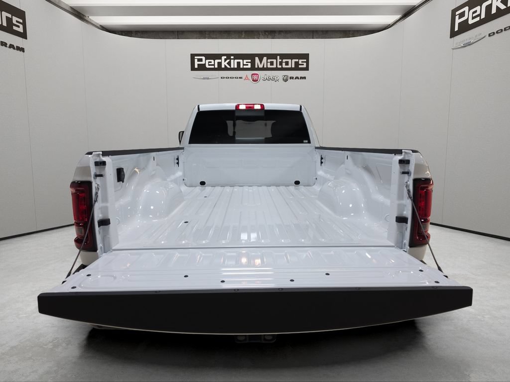 New 2026 RAM 3500 Tradesman AWD/4WD image 10