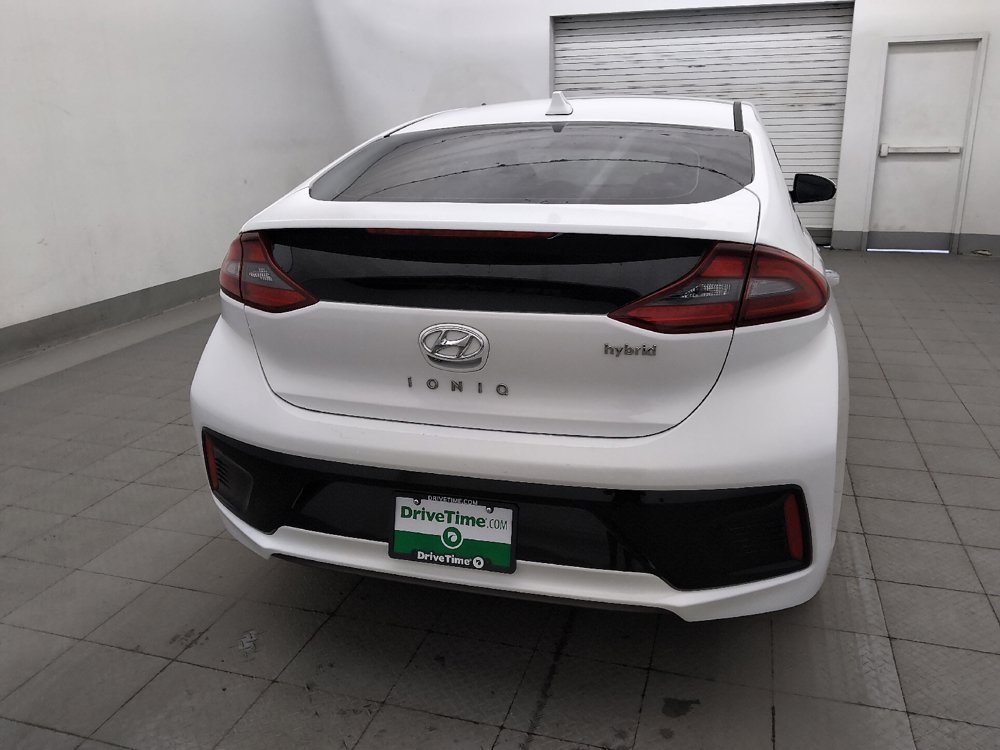 Used 2019 Hyundai Ioniq Limited FWD image 7