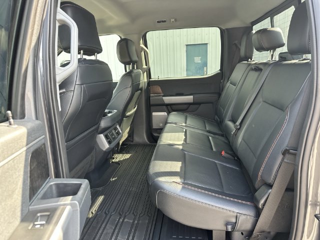 Used 2024 Ford F450 Lariat AWD/4WD image 33