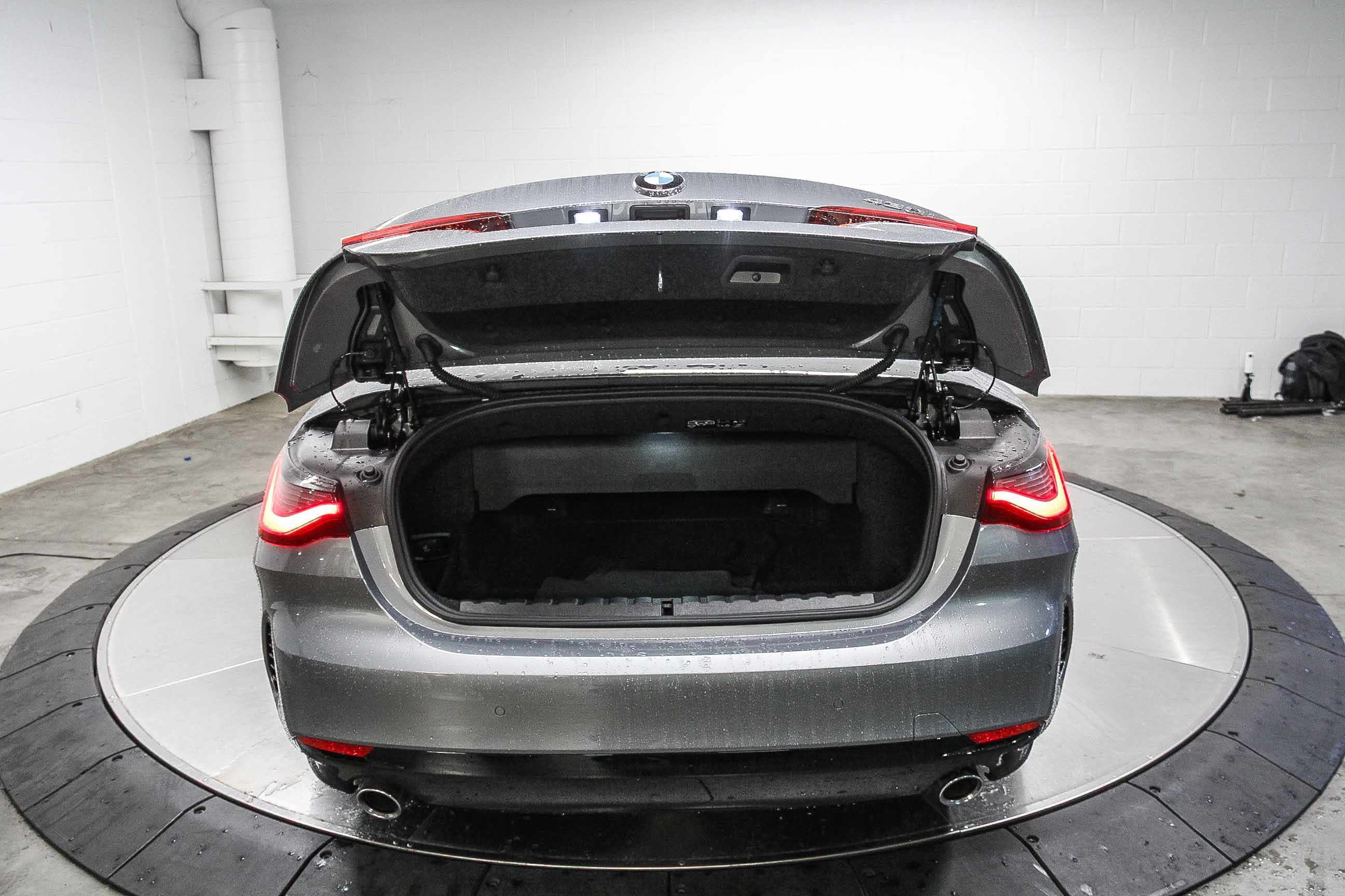 Used 2025 BMW 430i Convertible w/ Premium Package image 31