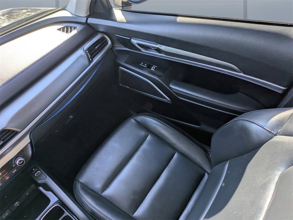 Used 2020 Kia Telluride S w/ S 8 Passenger Seating Package image 17