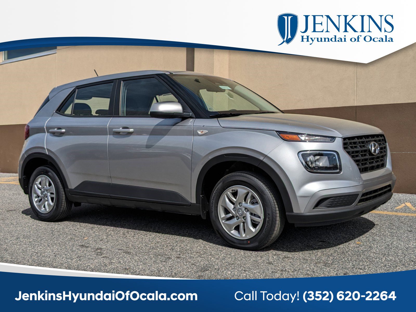 New 2025 Hyundai Venue SE