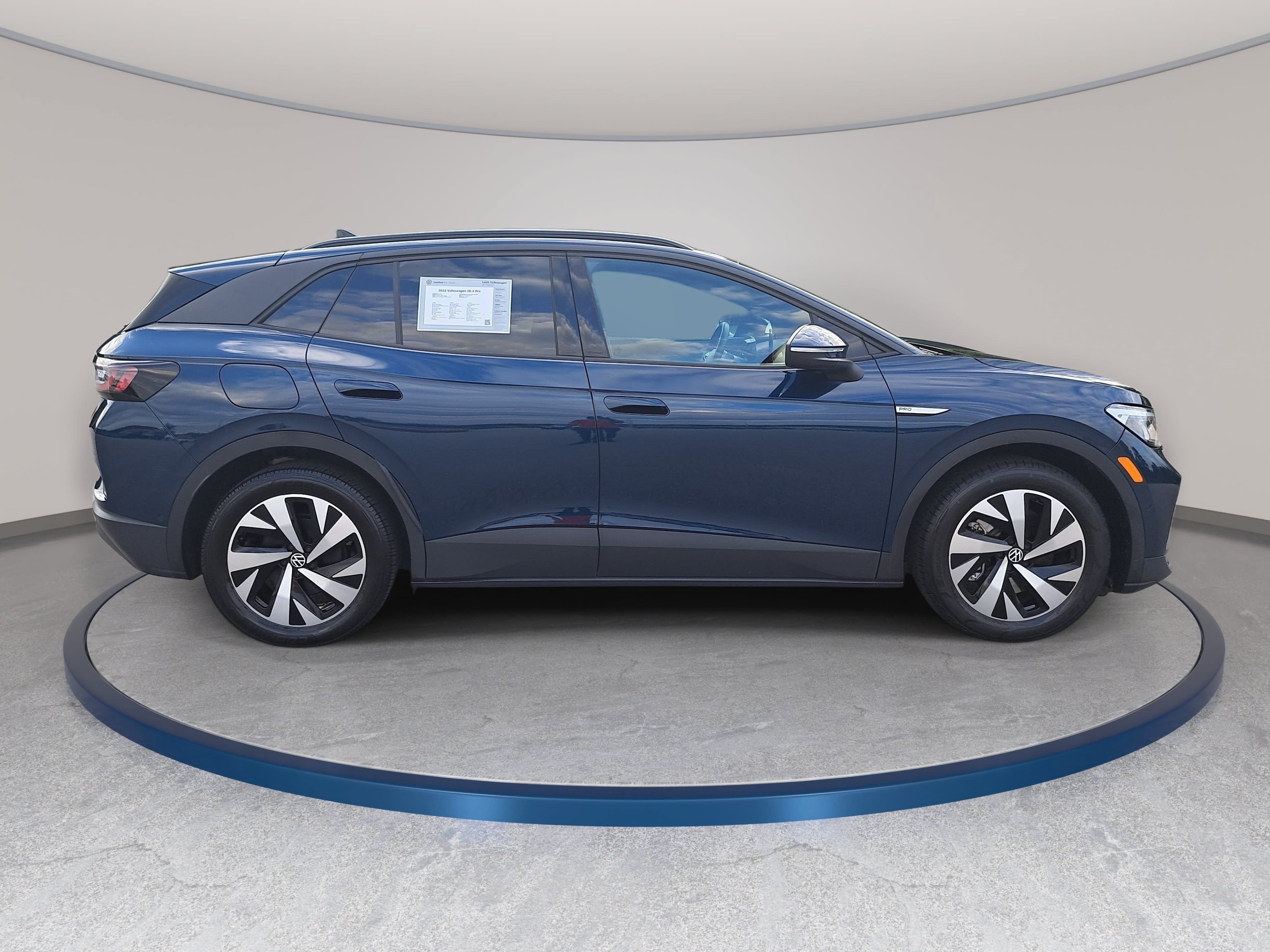 Certified 2023 Volkswagen ID.4 Pro RWD image 4