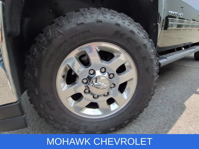 Used 2012 Chevrolet Silverado 2500 LT w/ Interior Plus Package AWD/4WD image 7