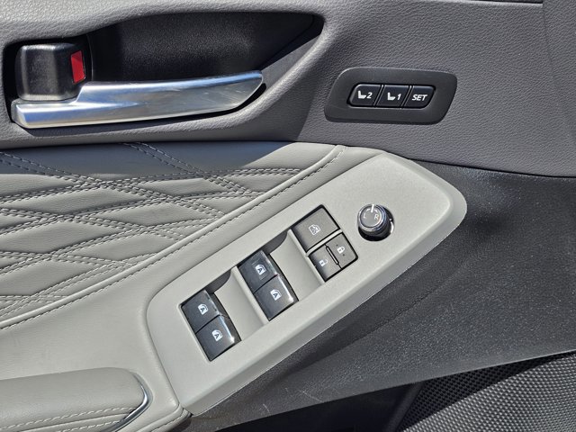 Used 2021 Toyota Avalon Limited w/ Advanced Safety Package FWD image 15