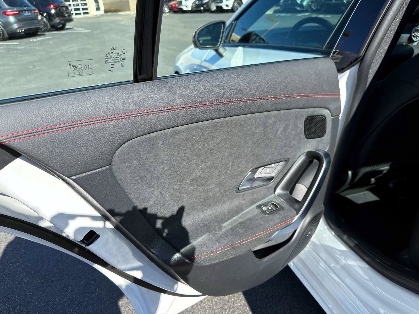 Certified 2024 Mercedes-Benz CLA 250 4MATIC image 12