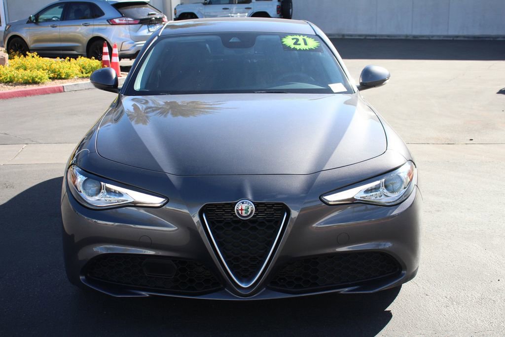 Used 2021 Alfa Romeo Giulia Sprint RWD image 12