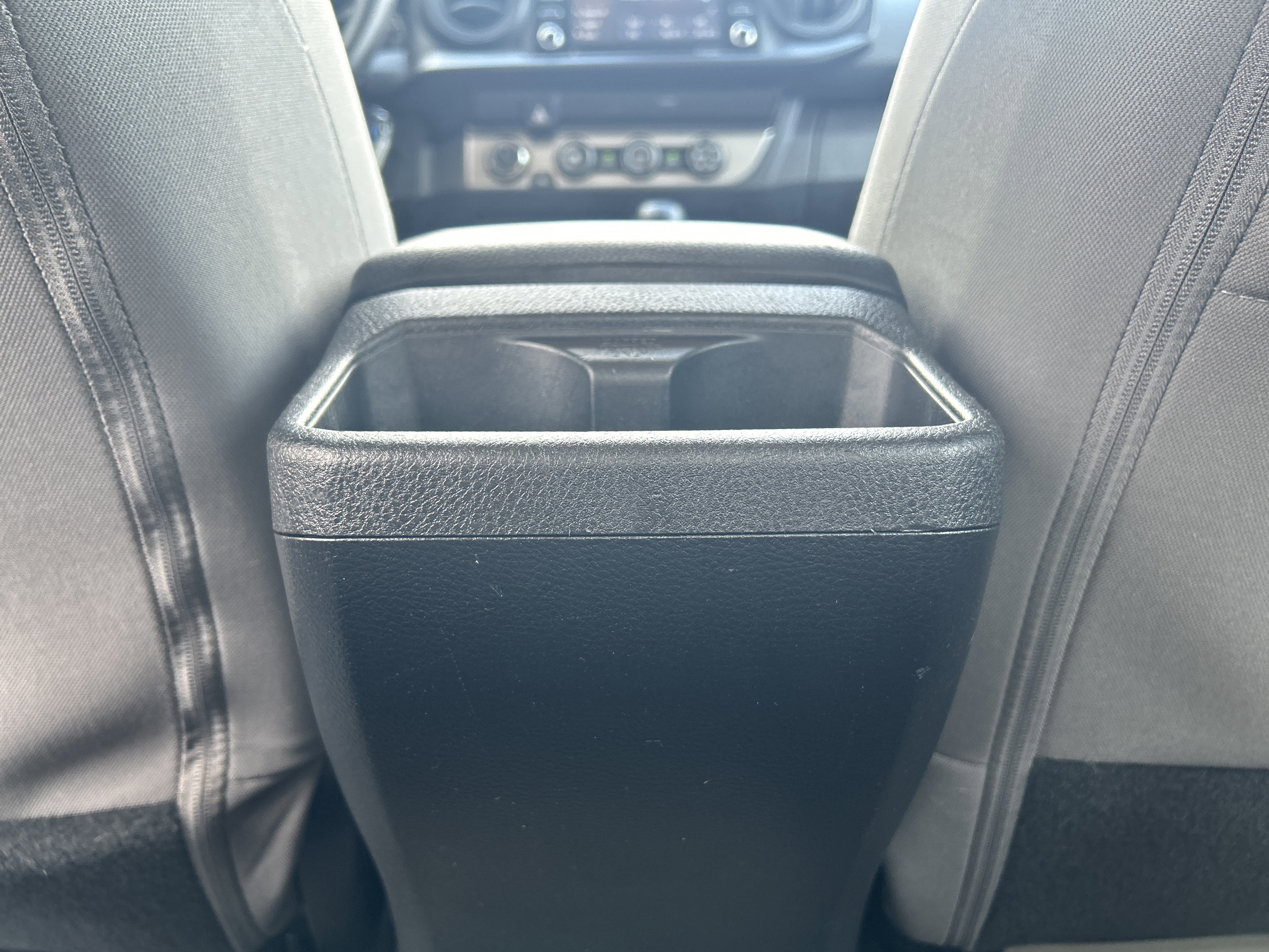 Used 2020 Toyota Tacoma SR image 27