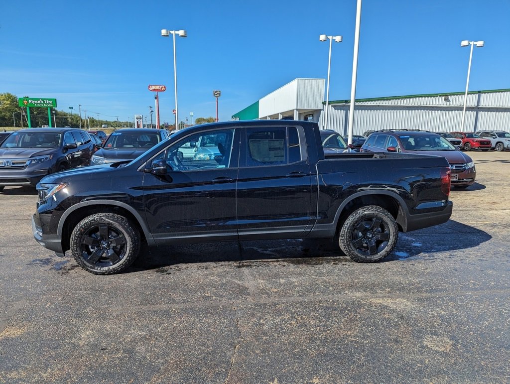 New 2026 Honda Ridgeline Black Edition image 6