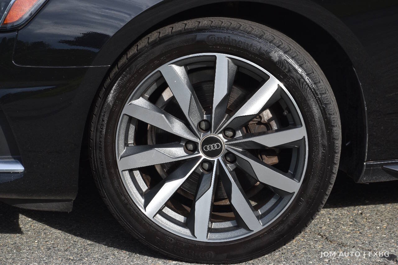 Used 2022 Audi A4 2.0T Premium AWD/4WD image 31
