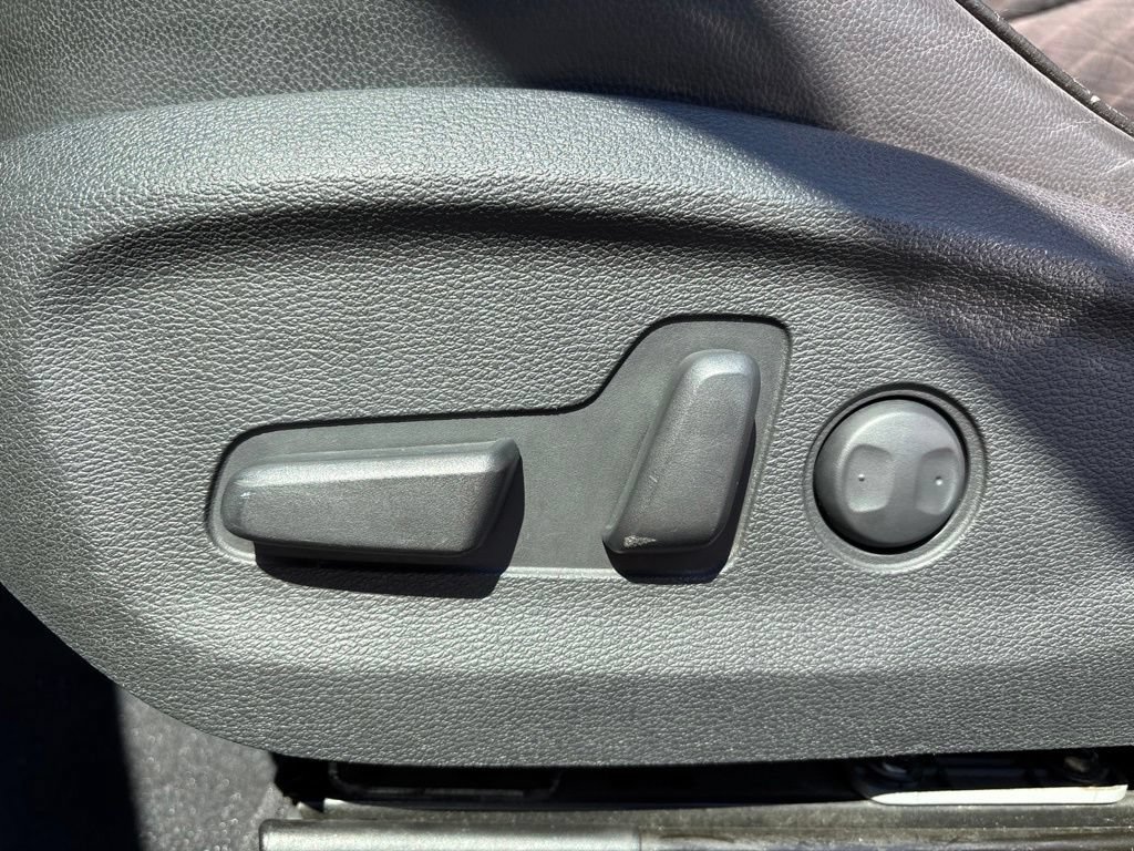 Used 2017 Hyundai Sonata Sport w/ Value Edition Package 02 FWD image 21