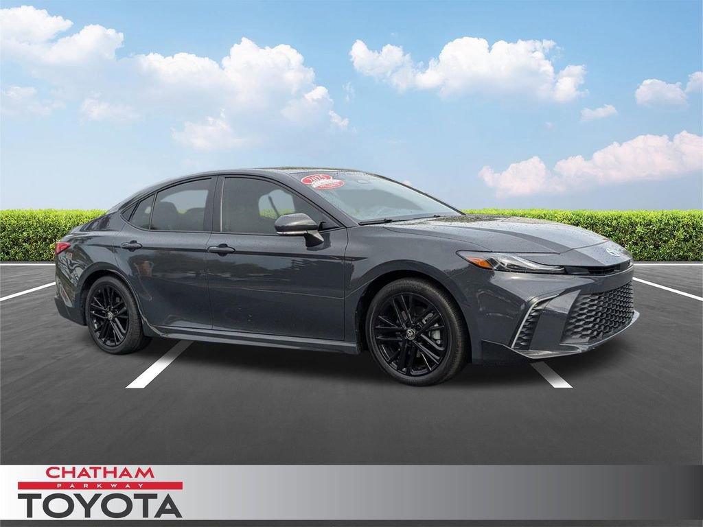 Used 2025 Toyota Camry SE w/ Multimedia Upgrade Package FWD image 1