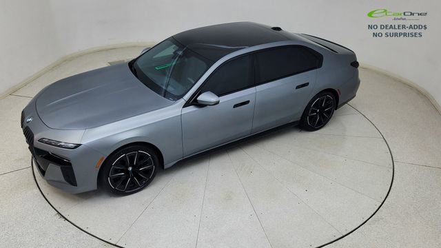 Used 2023 BMW 760i xDrive w/ Executive Package AWD/4WD image 77