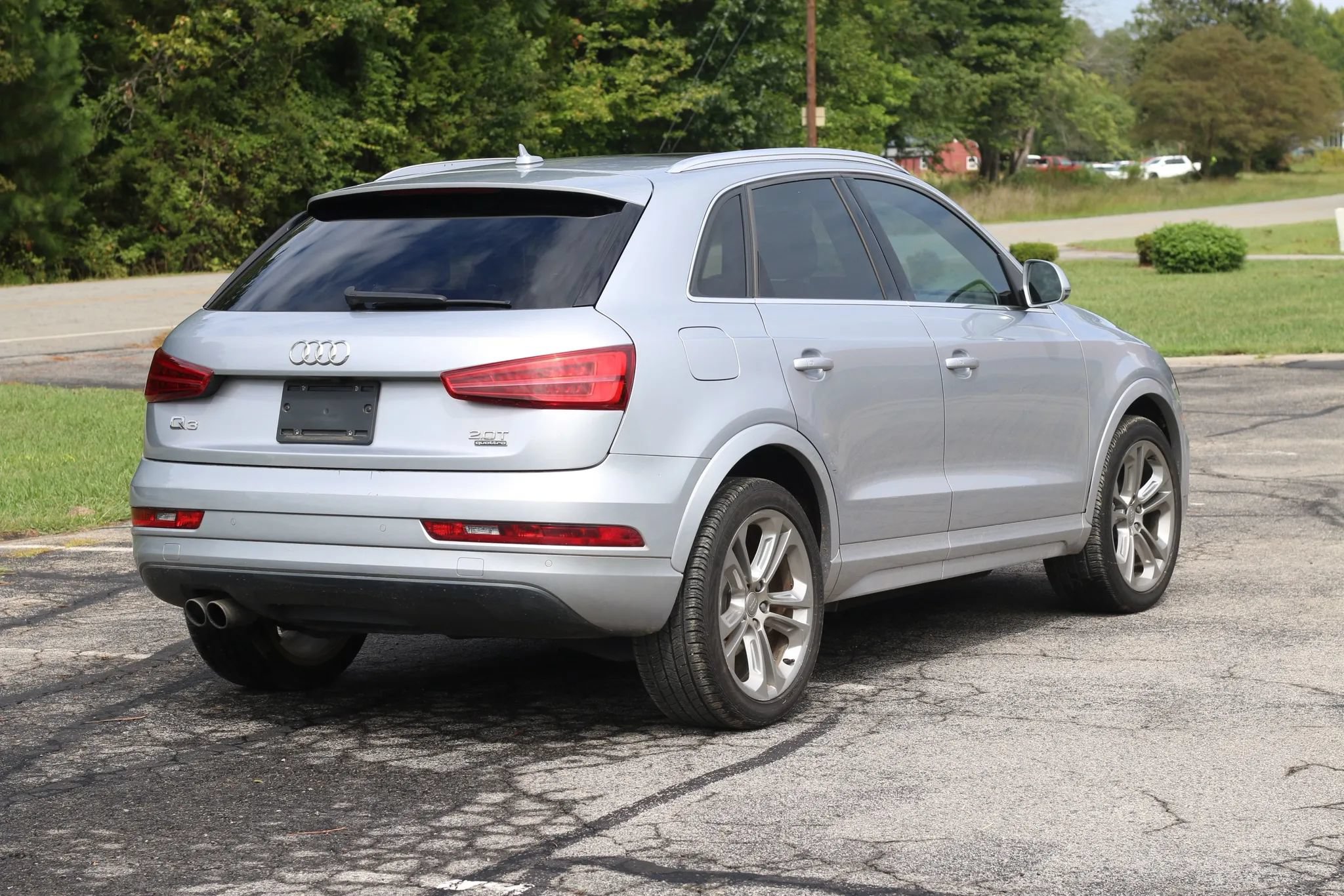 Used 2016 Audi Q3 2.0T Premium Plus w/ Technology Package AWD/4WD image 4