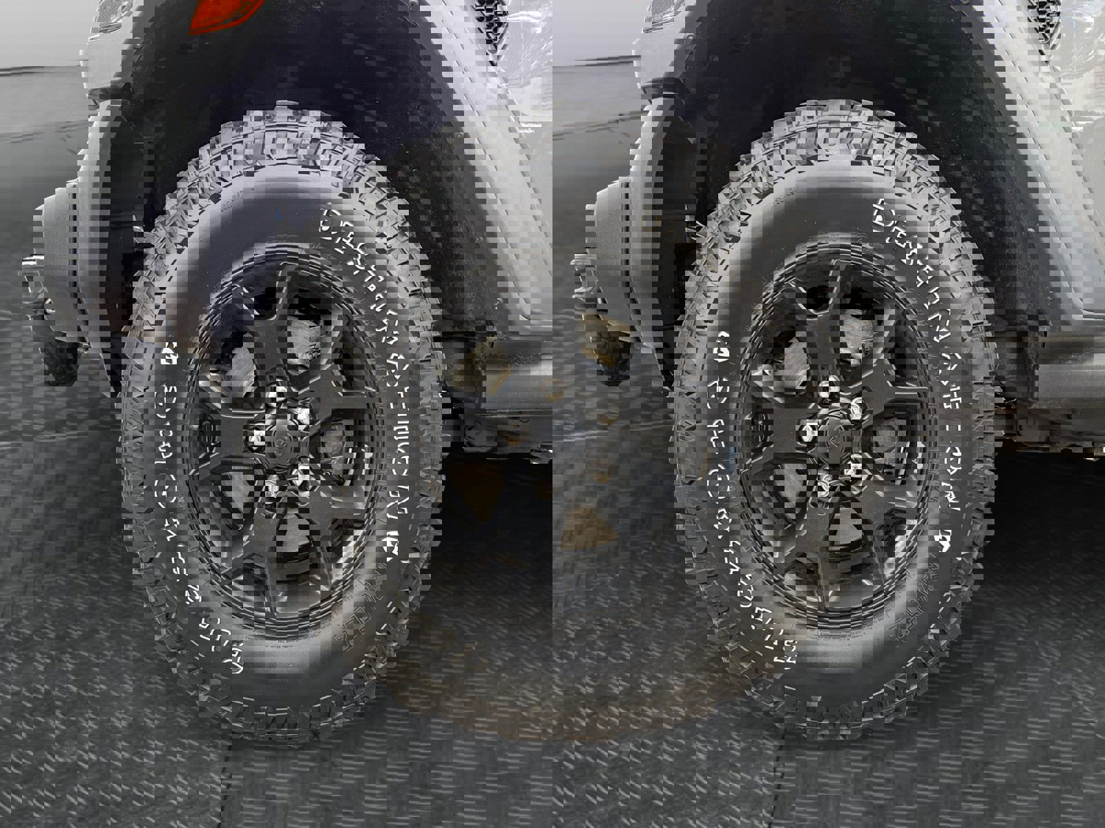 Used 2020 Jeep Wrangler Willys image 28