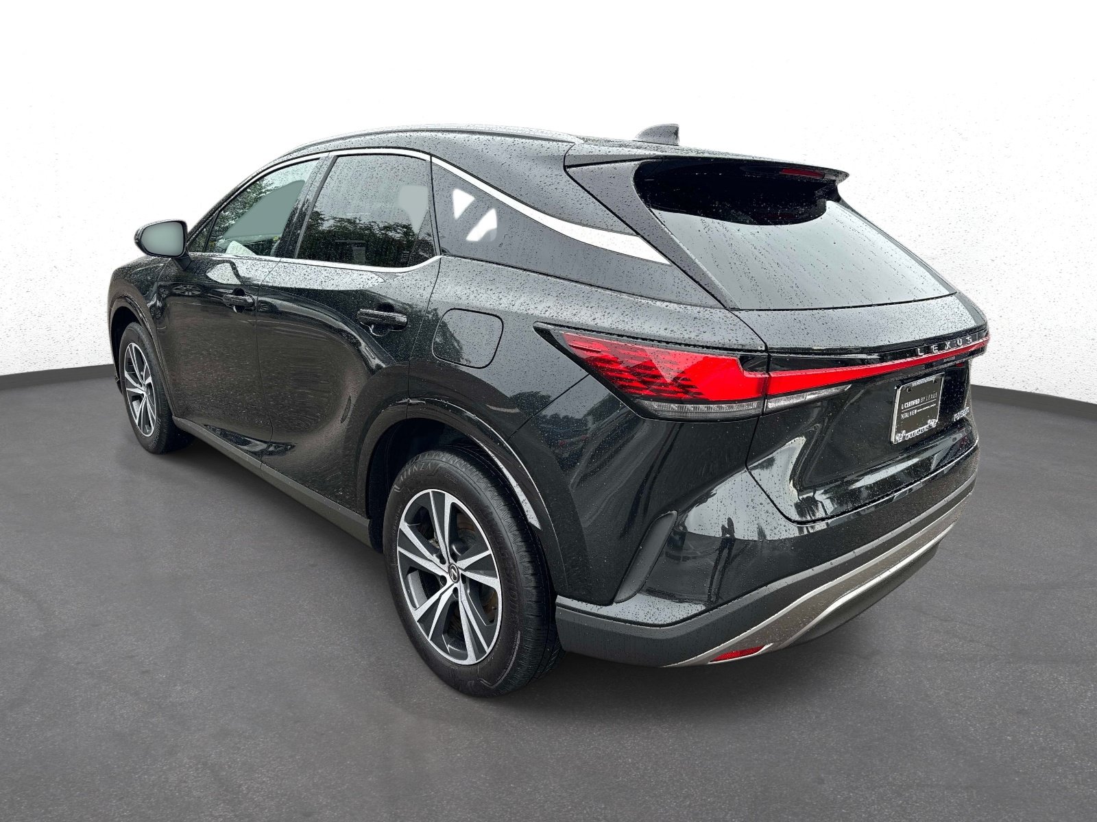 Certified 2025 Lexus RX 350 Premium w/ Accessory Package (Z1) FWD image 5