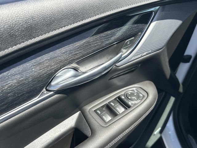 Certified 2022 Cadillac XT5 Premium Luxury w/ Technology Package FWD image 18