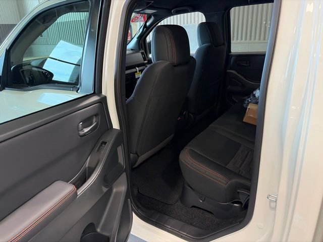 New 2026 Nissan Frontier PRO-4X w/ Pro-4x Convenience Package AWD/4WD image 12