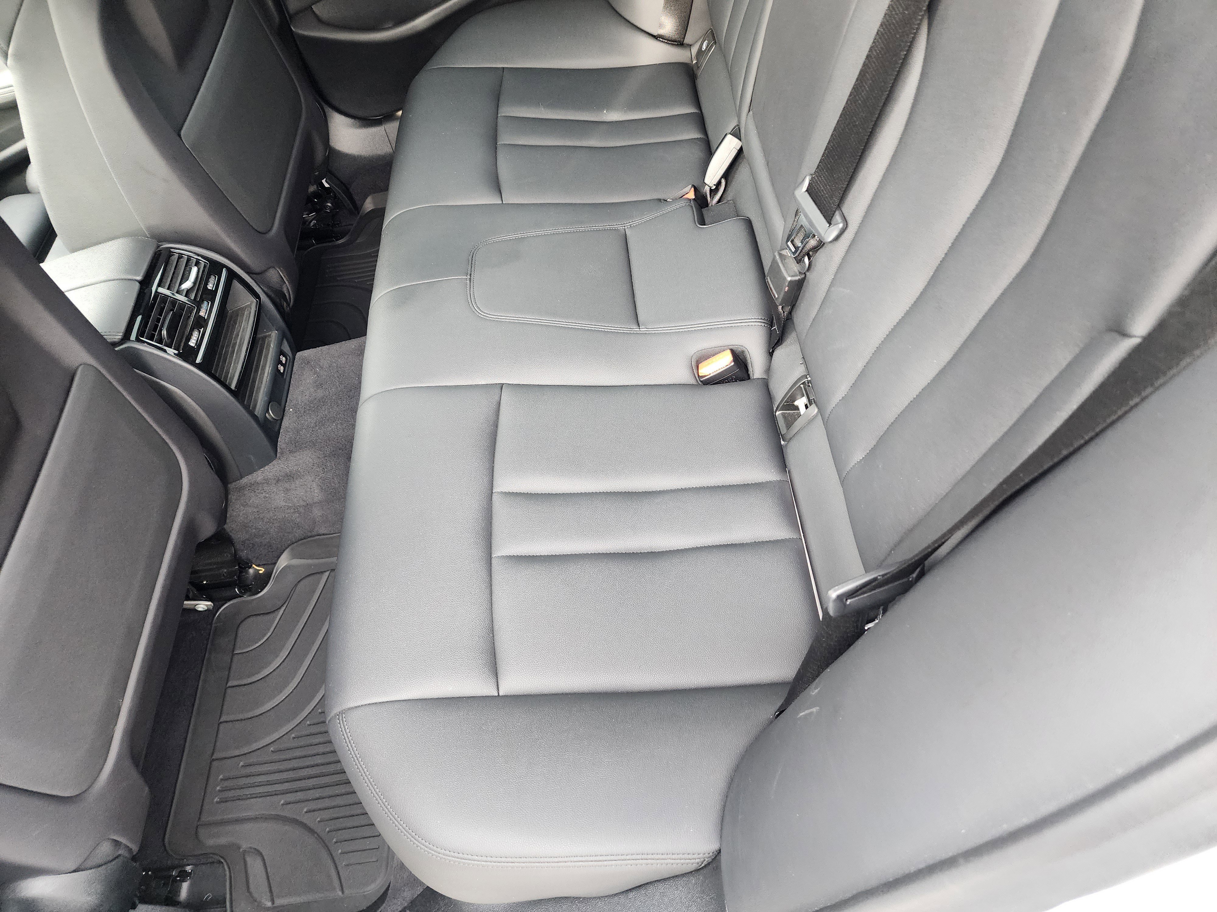 Used 2020 BMW 530i image 13