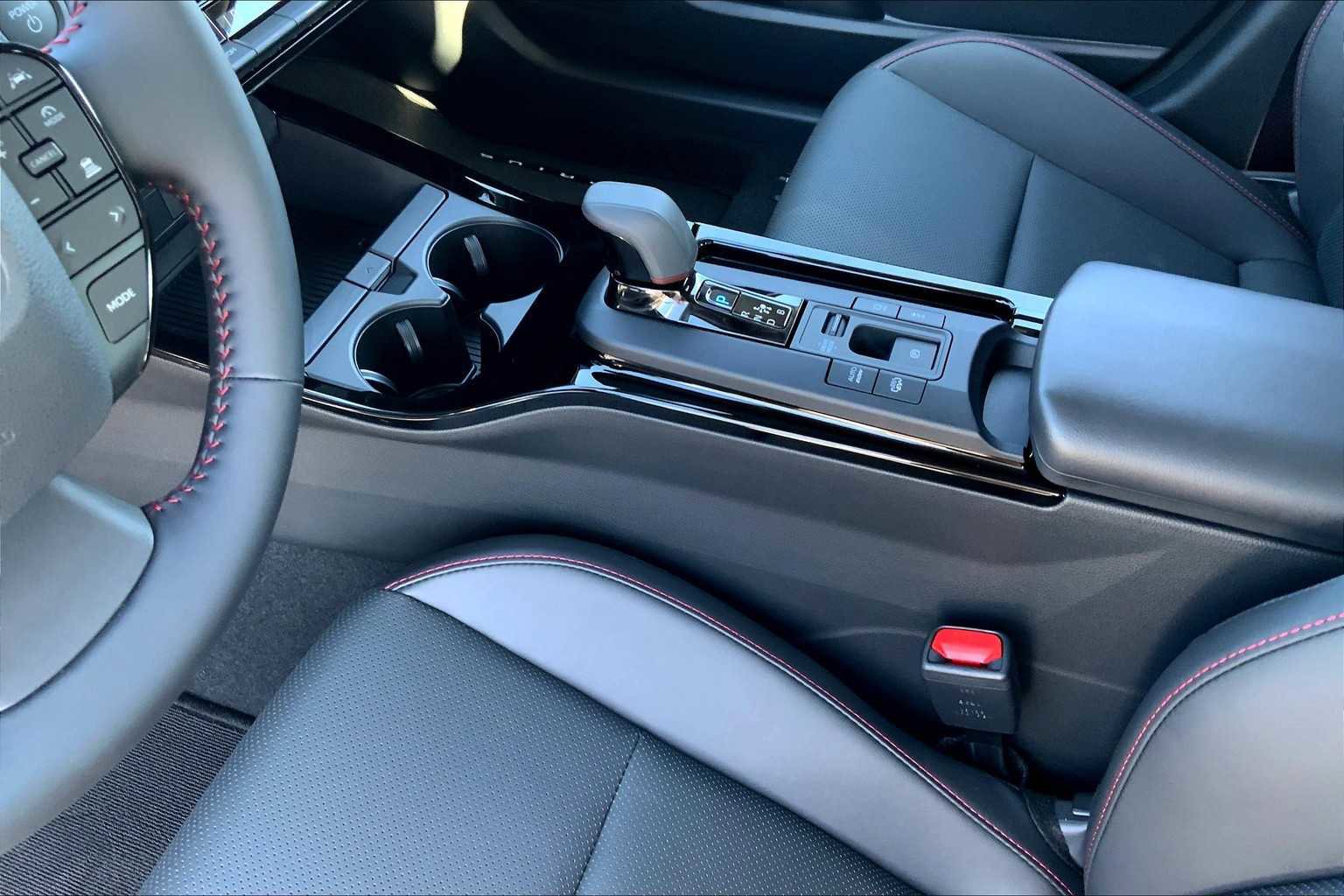 New 2026 Toyota Prius XSE Premium image 7