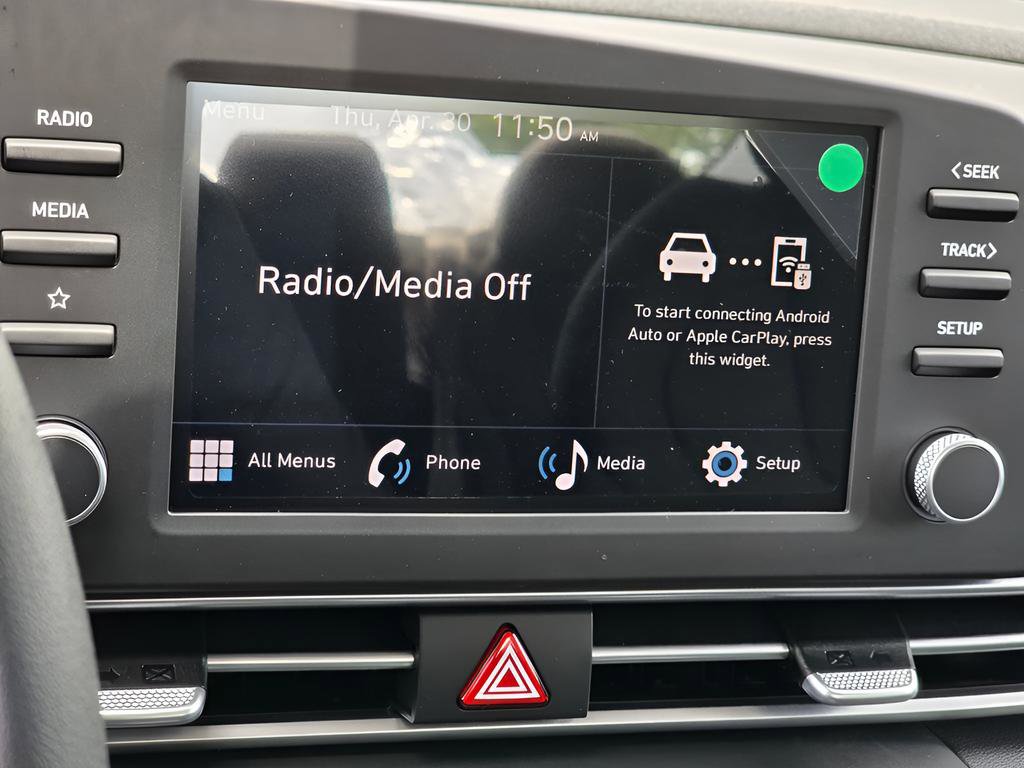 New 2026 Hyundai Elantra SE FWD image 19