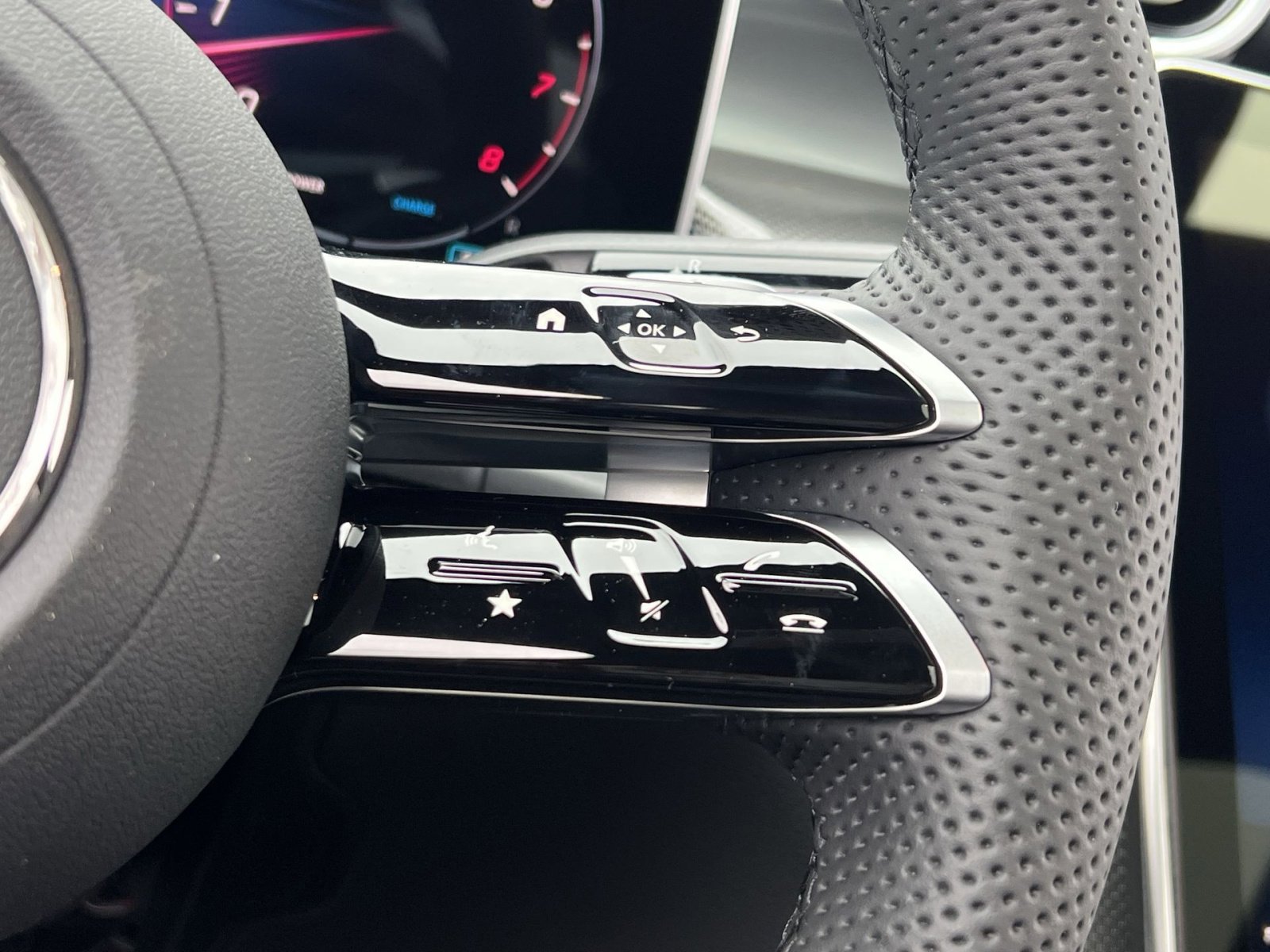 New 2026 Mercedes-Benz GLC 300 4MATIC image 29