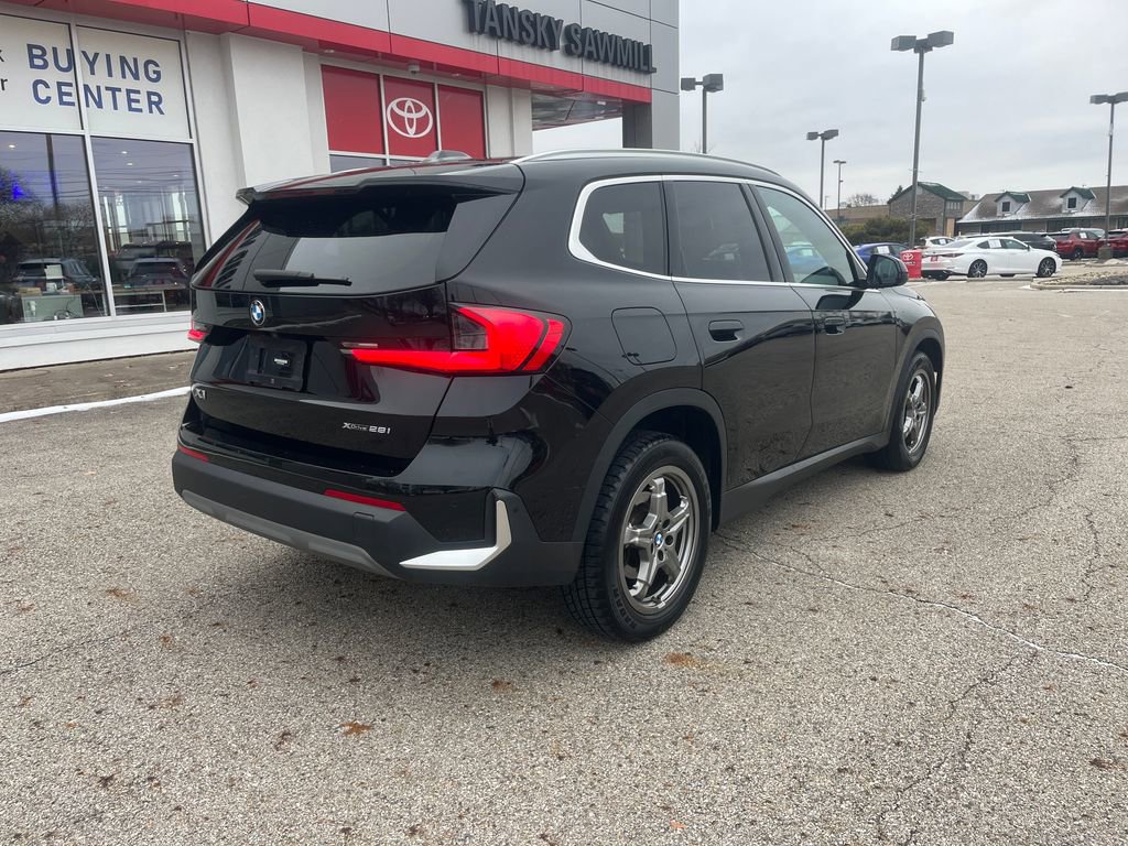 Used 2023 BMW X1 xDrive28i image 6