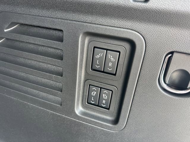 New 2026 Buick Enclave Sport Touring w/ Super Cruise Package image 35