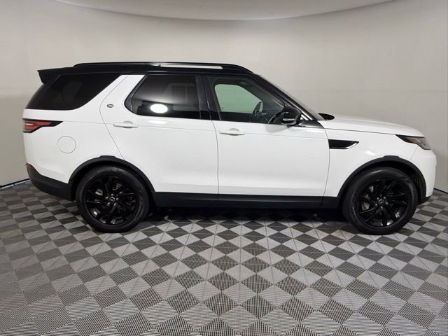 Used 2020 Land Rover Discovery HSE AWD/4WD image 7