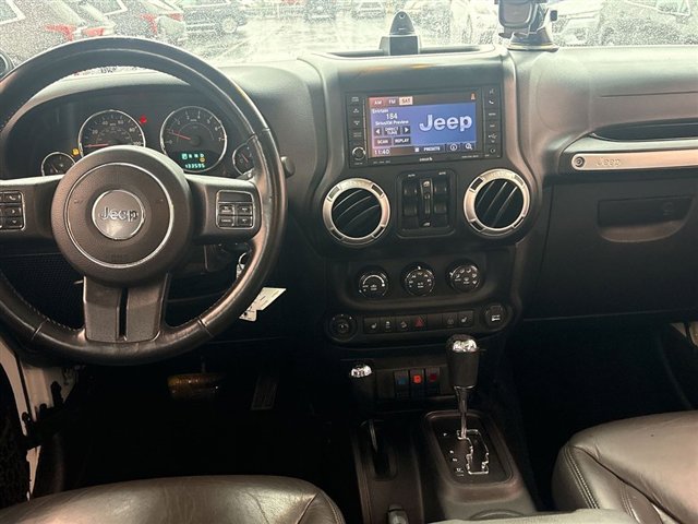 Used 2014 Jeep Wrangler Unlimited Rubicon w/ Dual Top Group image 17