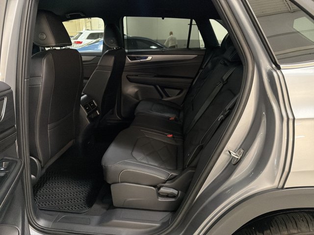 Certified 2026 Volkswagen Atlas Cross Sport SE AWD/4WD image 22