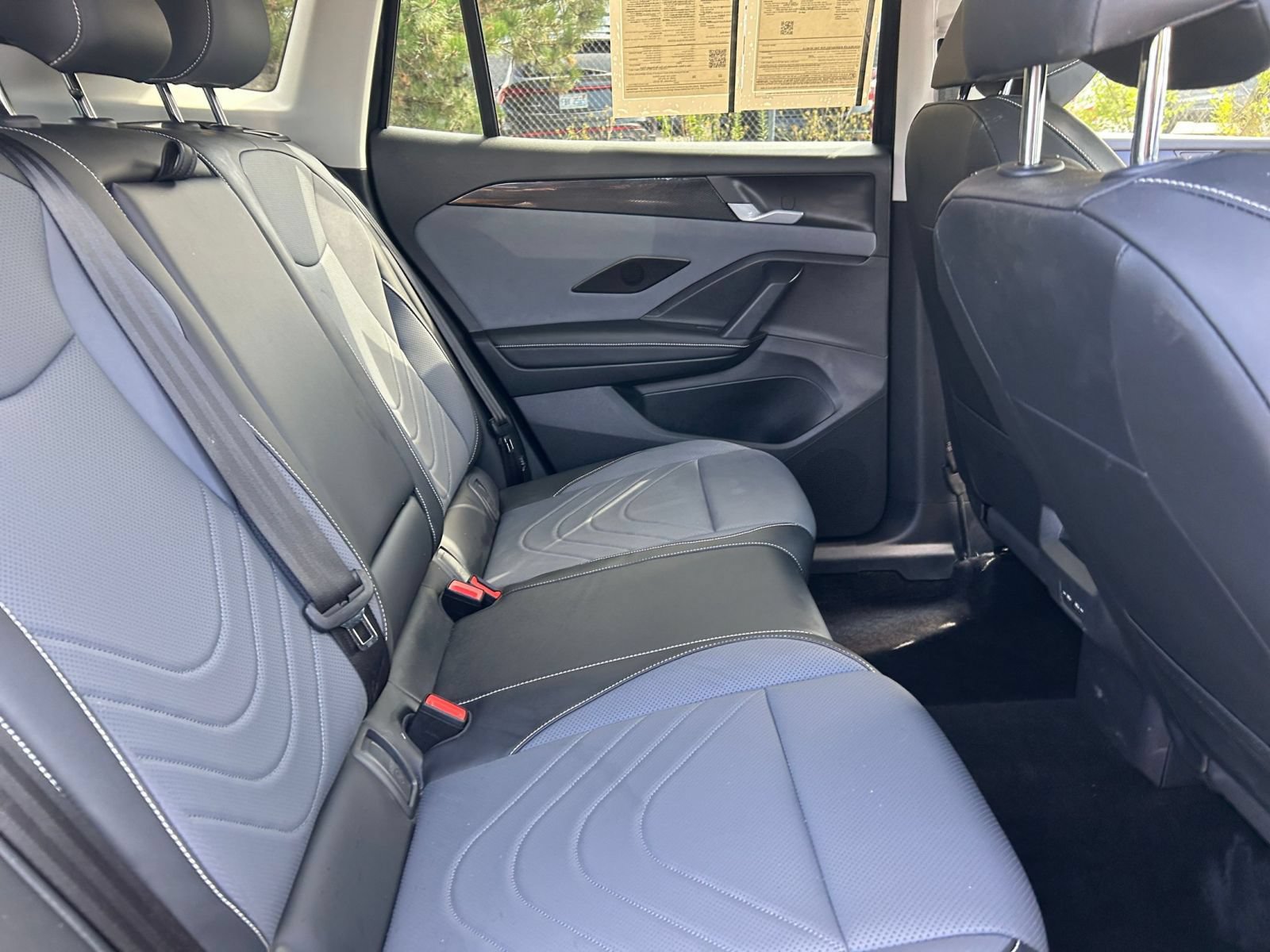 Used 2026 Volkswagen Tiguan SE AWD/4WD image 28