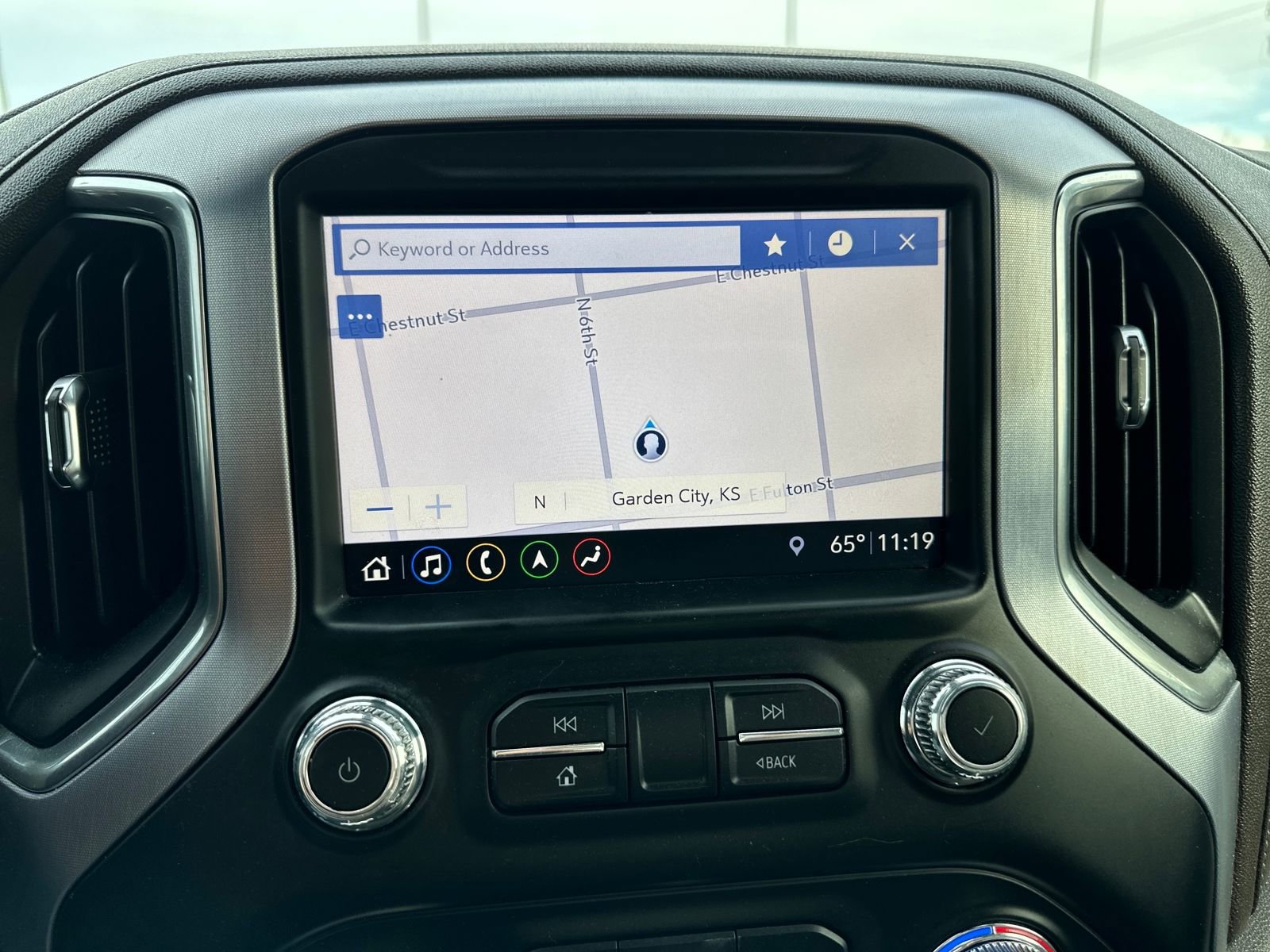 Used 2019 GMC Sierra 1500 SLT w/ SLT Premium Plus Package image 23