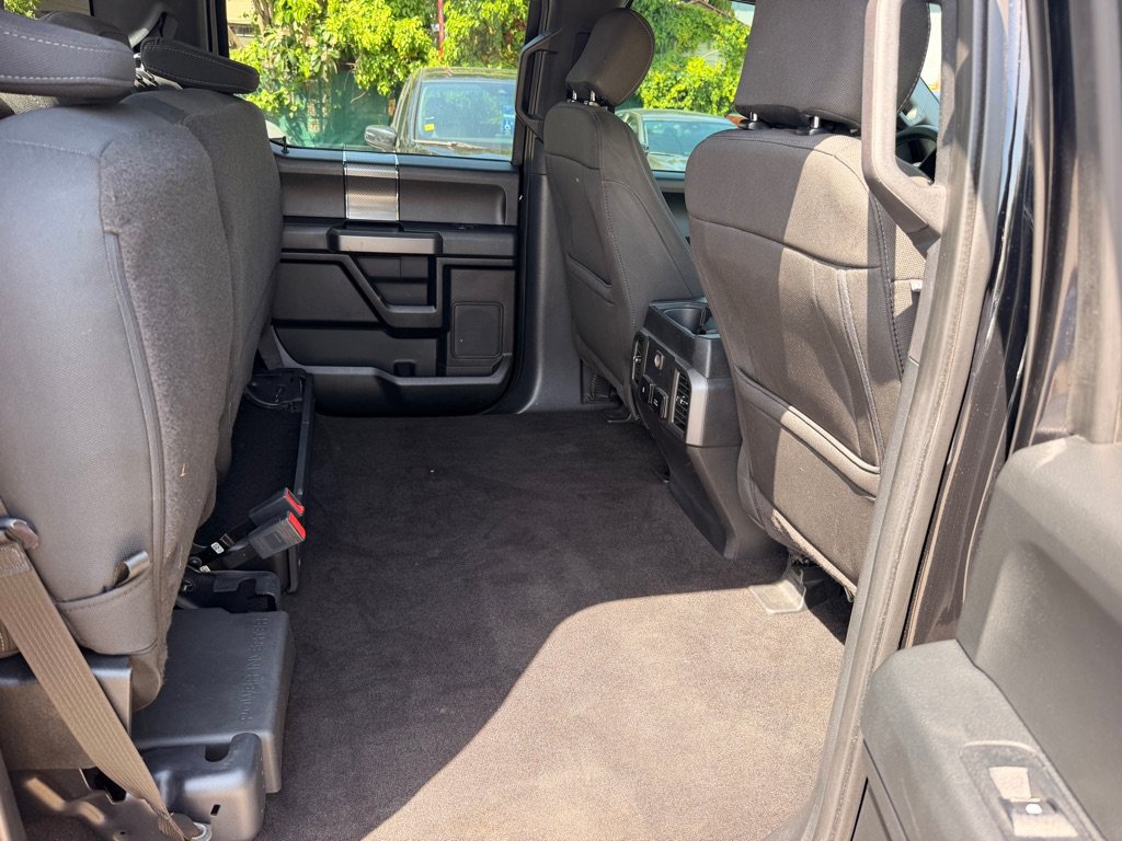 Used 2019 Ford F150 XLT w/ Equipment Group 302A Luxury AWD/4WD image 15