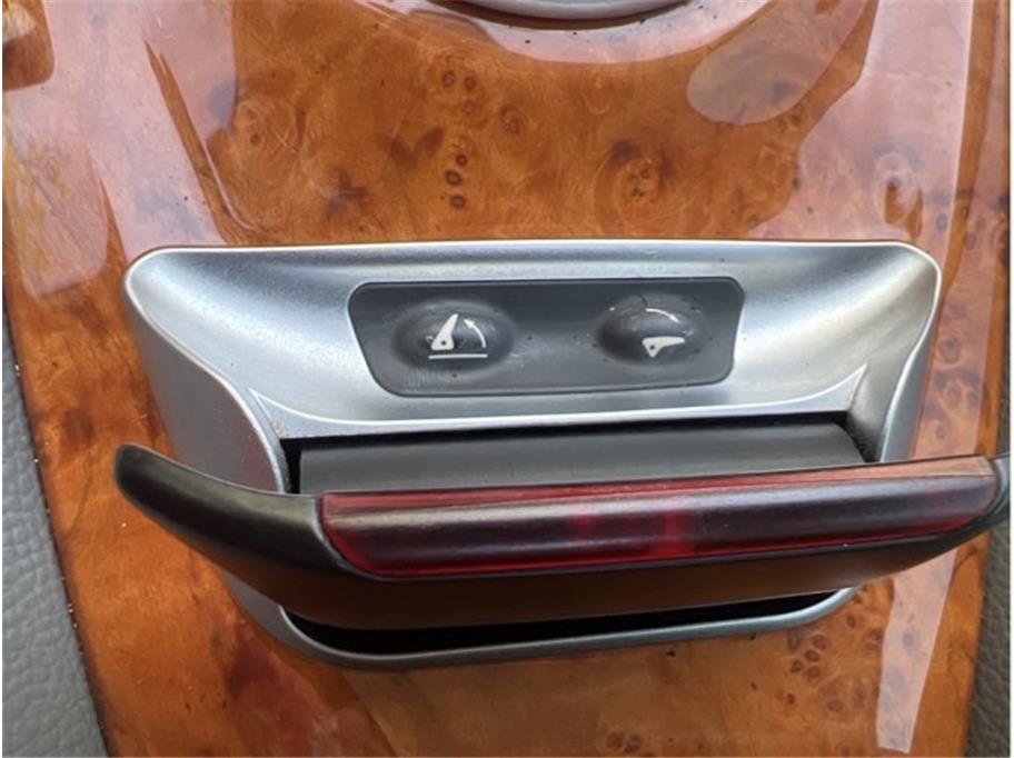 Used 2003 Mercedes-Benz SL 500 image 37