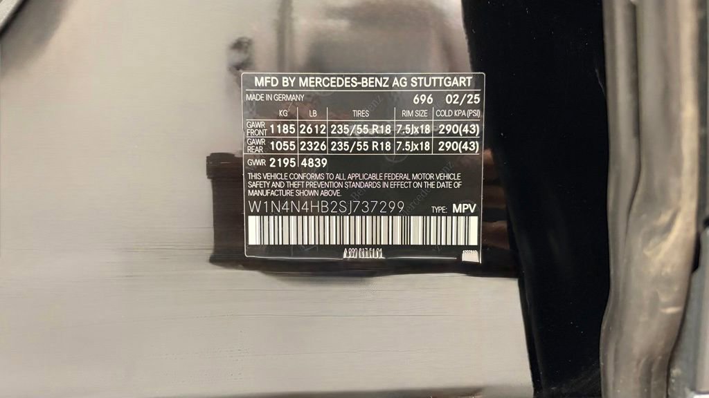 Certified 2025 Mercedes-Benz GLA 250 4MATIC image 21