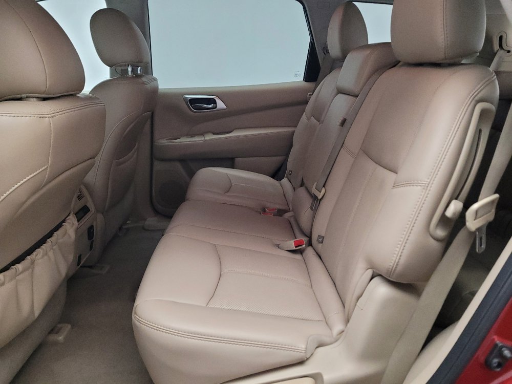 Used 2015 Nissan Pathfinder Platinum w/ Cargo Package AWD/4WD image 18