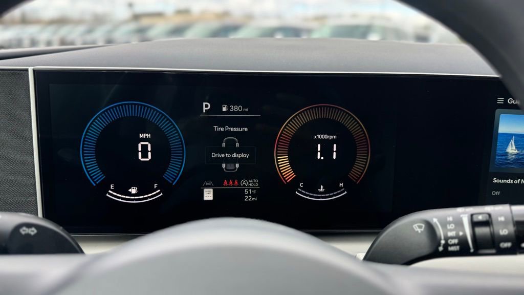 New 2026 Hyundai Tucson SE image 8